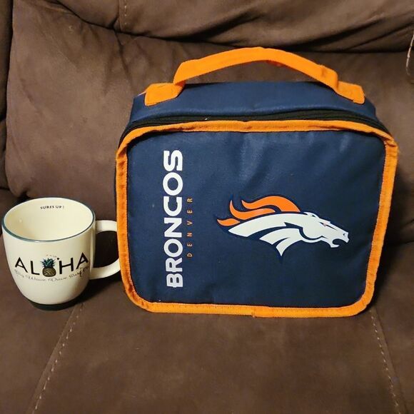 Denver Broncos Insulated Lunch Bag - Picture 2 of 5